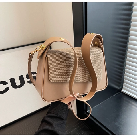 Borsa A Spalla Da Donna Pelle PU Cuciture Intrecciate Patta Asimmetrica Retro Chic Borsa A Tracolla Quotidiana