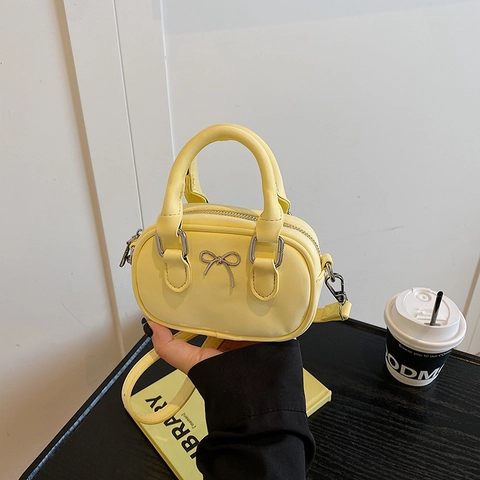 Mini Handbag Crossbody Bag For Women PU Leather Metal Bow Decor Simple Elegant Top Handle Shoulder Bag
