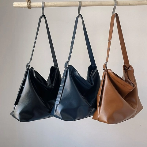 Bolso Tote De Gran Capacidad Para Mujer Cuero PU Bolso De Hombro Hobo Retro Con Correa De Ojales Ajustable Para Uso Diario