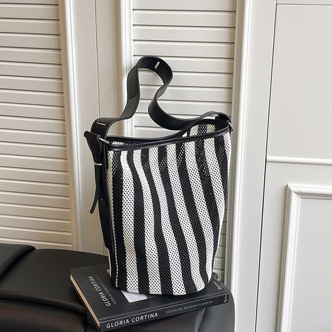 Stripe Mesh Woven Bucket Bag And PU Leather Internal Pouch Large Capacity Contrast Color Shoulder Bag For Women