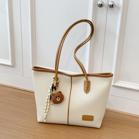 Fashion Large Capacity Tote Bag Lychee Pattern PU Leather Women Shoulder Bag With Cute Bear Pendant Commuter