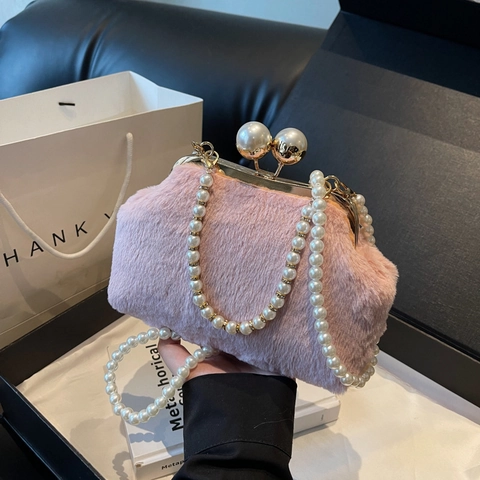 Faux Fur Evening Bag For Women With Artificial Pearl Handle And Chain Strap Plush Clutch Winter Elegant Handbag