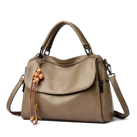 Women Retro PU Leather Shoulder Bag Large Capacity Commuting Crossbody Handbag With Wooden Bead Charm Vintage Casual