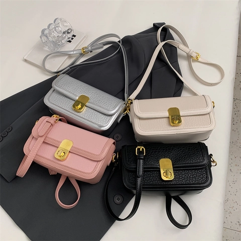Women Crossbody Bag Pebbled PU Leather Fashion Small Square Shoulder Bag With Gold Tone Lock Closure Elegant Style