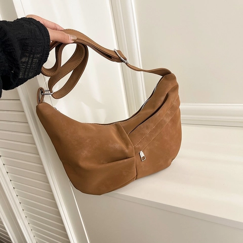 Vintage Πλισέ Τσάντα Χιαστί Hobo από Δέρμα PU Σχήμα Μισοφέγγαρου Τσάντα Ώμου Με Ρυθμιζόμενο Λουράκι Για Γυναίκες Καθημερινά