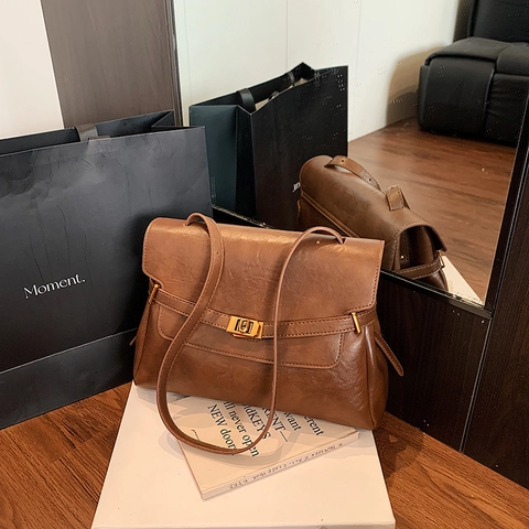 Retro Schulter Unterarm Tasche PU Leder Große Kapazität Goldschloss Verschluss Pendeln Modische Damen Handtasche