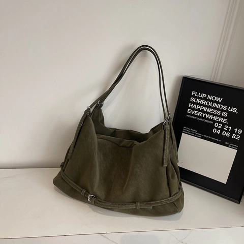 Grande Borsa A Spalla In Finta Pelle Scamosciata Con Cuciture A Contrasto E Fibbia Regolabile Stile Hobo Vintage Casual