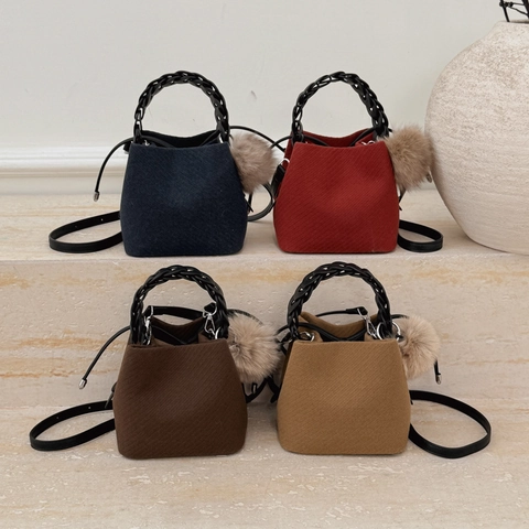 Bolso De Cubo Minimalista Para Mujer Material De PU Fieltro Mango Tejido Amuleto De Pompon Cordón Bolso De Hombro Retro