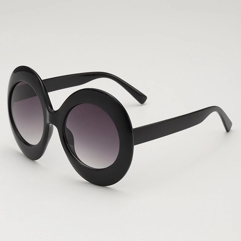 Retro Oval Sunglasses For Women Trendy Large Frame PC UV400 Gradient Lens Punk Style Outdoor Travel