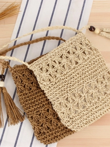 Women Handmade Woven Crossbody Bag Paper Rope Hollow Out Tassel Wood Bead Summer Beach Vacation Zipper Small Purse