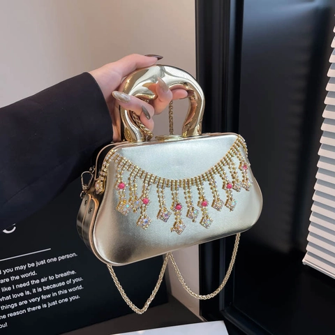 Bolso De Noche Con Pedrería Para Mujer Bolso De Mano Tipo Caja De Cuero PU Con Mango De Metal Decoración De Borlas Y Cadena