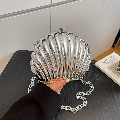 Shell Shape Metallic Acrylic Evening Bag With Artificial Pearl Bead Handle And Metal Chain Strap Fashion Clutch For Women