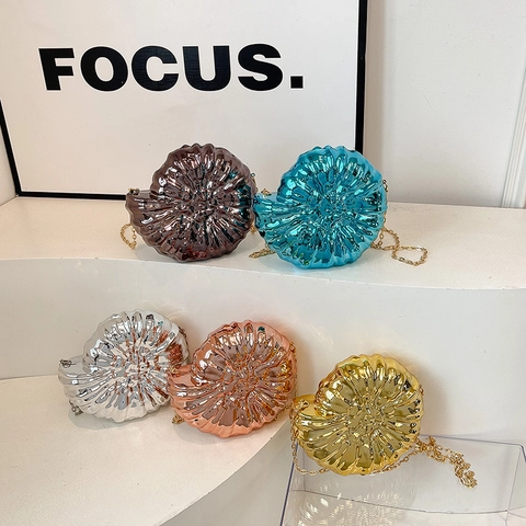 Conch Shell Shape Evening Bag Metallic Acrylic Clutch With Chain Strap Elegant Wedding Party Crossbody For Women