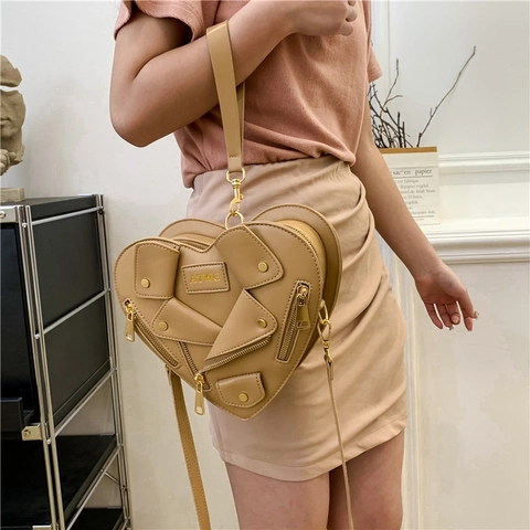 Sac Bandoulière Cœur Style Veste De Motard Cuir PU Punk Sac À Main Avec Fermeture Éclair Et Rivets Pour Femmes