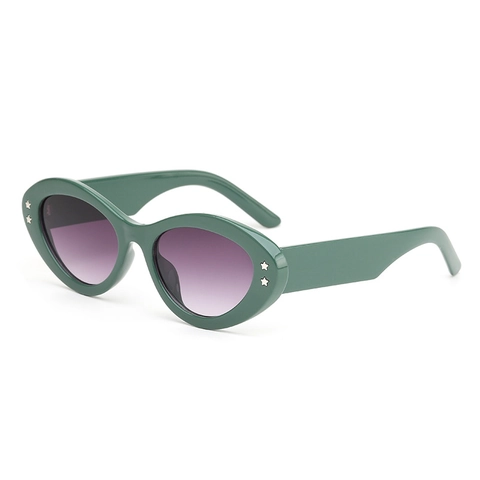 Retro Cat Eye Sunglasses UV400 PC Frame PC Lens With Star Metal Rivets Y2K Trendy Oval Eyewear For Women