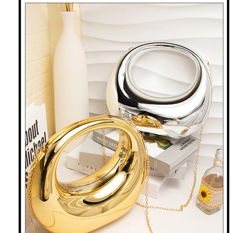 Borsa Da Sera A Mezzaluna In Acrilico Specchio Metallico Con Catena Manico Integrato Borsa A Mano Tracolla Elegante