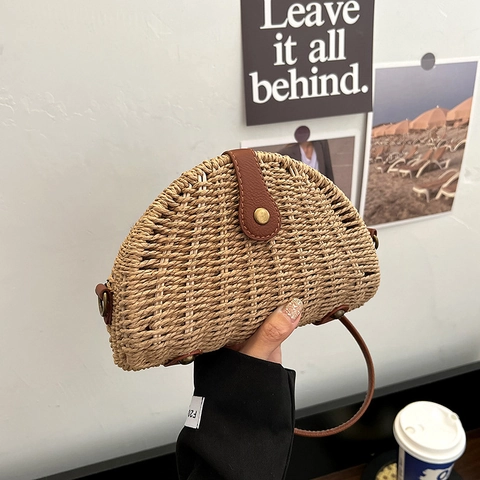 Women Hand Woven Straw Crossbody Bag Half Moon Summer Beach Shoulder Purse With PU Leather Strap And Floral Lining