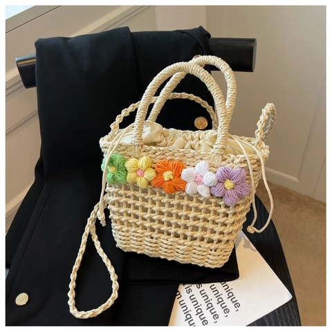 Damen Stroh Gewebte Umhängetasche Mit Häkelblumen Sommer Strand Handtasche Kordelzug Kleine Pastorale Schultertasche