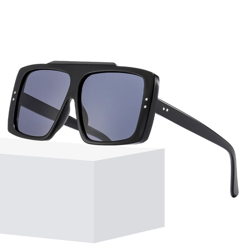 Oversized Square Sunglasses PC Frame UV400 Protection Rivet Retro Hip Hop Punk Style Eyewear For Men Women