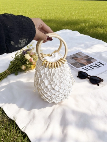 Hand-Woven Cotton Rope Handbag With Wooden Rings Drawstring Liner Hollow Mesh Beach Bucket Bag For Women