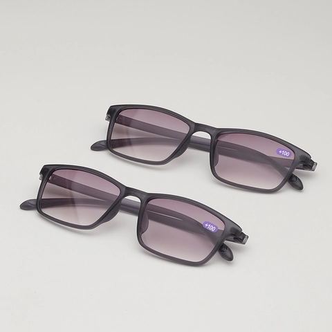 Square Outdoor Reading Sunglasses For Seniors PC Frame Resin Purple Gradient Lenses HD Vision UV Protection Lightweight