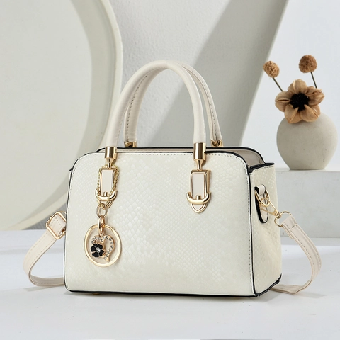 Crossbody Handbag For Women Snake Embossed PU Leather Top Handle Bag With Heart Charm Elegant Shoulder Bag