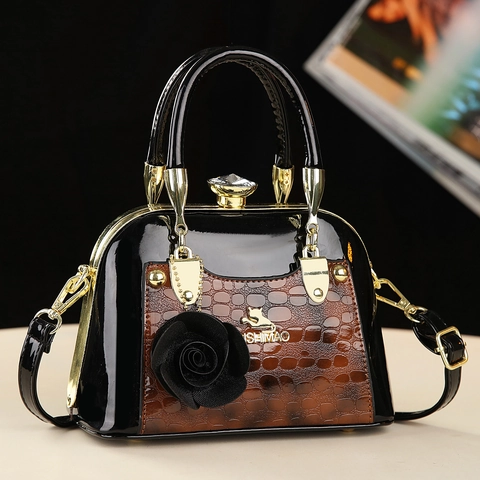 Shell Handbag Patent Leather Alligator Embossed Shoulder Crossbody Bag Elegant Retro Style Rose Charm Gold Hardware