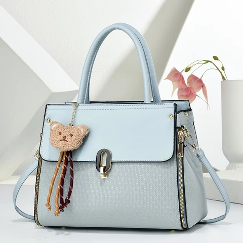 Large Capacity Handbag PU Leather Shoulder Bag With Bear Pendant Commuter Fashion For Women