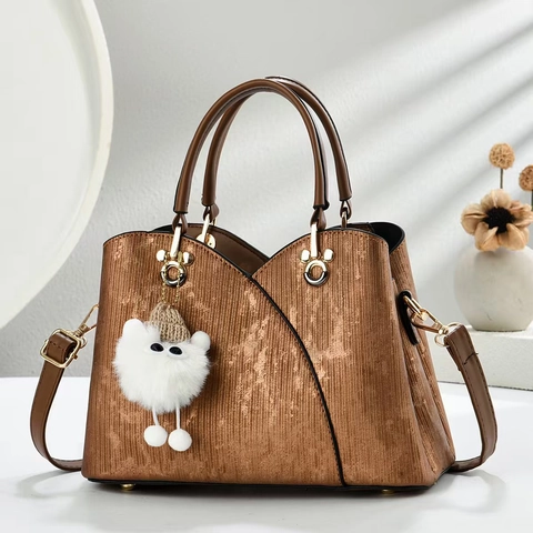 Retro PU Leder Handtasche Für Damen Große Kapazität Schulter Umhängetasche Mit Plüschanhänger Minimalistischer Eleganter Stil