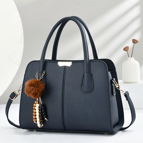 Borsa A Mano Donna Grande Capacità In Pelle PU Trama Saffiano Con Ciondolo Bohémien Pompon Borsa A Spalla Pendolare