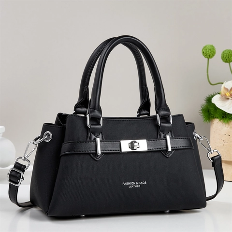 Moda Donna Borsa a Spalla in Pelle PU Testurizzata Minimalista Borsa a Mano Con Chiusura in Metallo Cintura Decorativa Pendolare