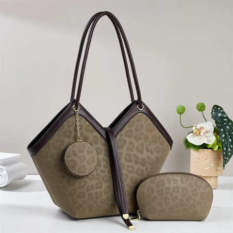 Borsa Tote Con Stampa Leopardata Con Pochette Coordinata E Portamonete Pelle Sintetica PU Elegante Borsa A Mano Casual