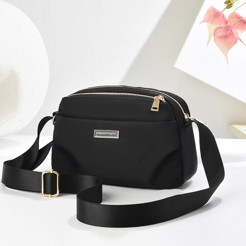 Women Nylon Crossbody Bag Multi Layer Large Capacity Shoulder Bag Gold Zipper Adjustable Strap Casual Commuter Black