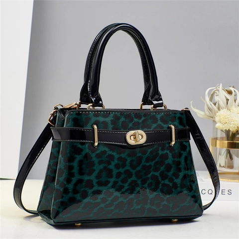 Leopard Print PU Patent Leather Handbag With Gold Twist Lock Detachable Strap Underarm Crossbody Bag For Women