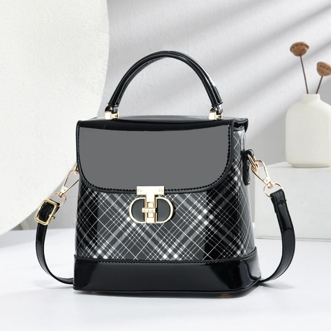 Women PU Leather Shoulder Bag Plaid Pattern Patent Finish Top Handle Crossbody Handbag With Metal Lock For Daily Use
