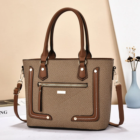 Retro Tote Tasche Große Kapazität PU Leder Gewebte Textur Nieten Dekor Damen Pendler Lässige Handtasche Mit Schultergurt