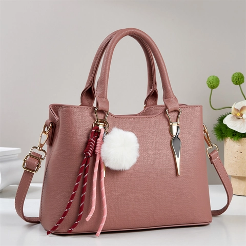 Women Handbag PU Leather Lychee Pattern Large Capacity Shoulder Crossbody Bag With Fur Ball Charm Gold Hardware Urban Elegant