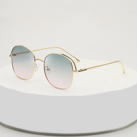 Round Oversized Sunglasses Metal Frame Gradient Lens UV400 Protection Hollow Design Retro Style Eyewear For Women