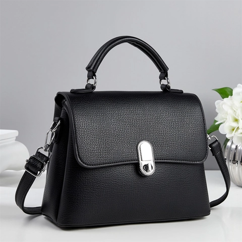 Bolso de Hombro Minimalista para Mujer en Cuero con Grano de Guijarro Asa Superior Cierre Plateado Bolso Cuadrado con Solapa