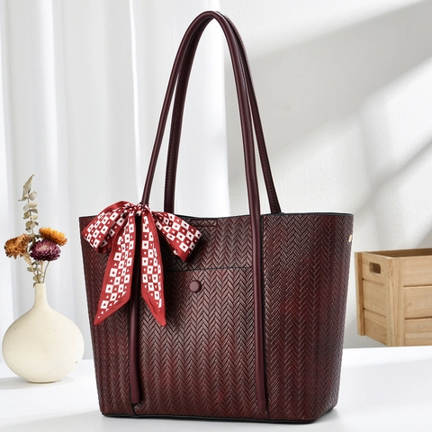 Große Damen-Einkaufstasche Aus PU-Leder Gewebte Textur Modische Einfache Pendler-Schulterhandtasche Mit Dekorativem Schal