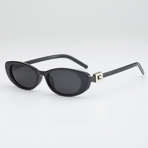 Vintage Ovale Sonnenbrille Retro Katzenauge UV400 Schutz Mode Getönte Gläser Trendy Metall Dekor Stilvolle Brille