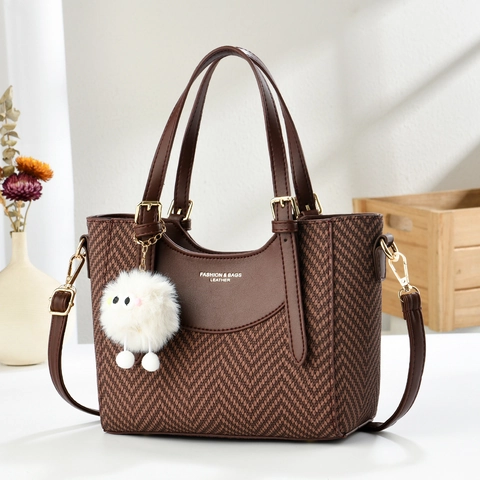 Fashion Woven Texture PU Leather Splicing Women Bucket Bag With Plush Charm Daily Commute Shoulder Crossbody Handbag