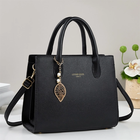 Bolso De Mano Para Mujer Bolso De Hombro Cuero PU Patrón Lichi Gran Capacidad Bolso Bandolera Con Colgante Hoja Perla Artificial Elegante Moderno