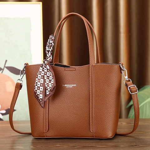 Sac Fourre-Tout Femme Cuir PU Motif Litchi Grande Capacité Avec Foulard Décoratif Sac À Main Style Commuter
