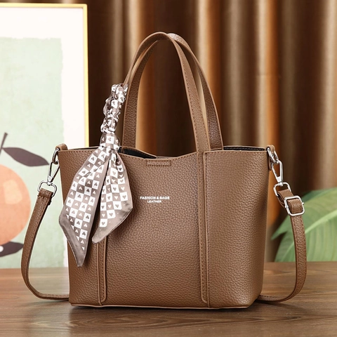 Sac Fourre-Tout Femme Cuir PU Motif Litchi Grande Capacité Avec Foulard Décoratif Sac À Main Style Commuter