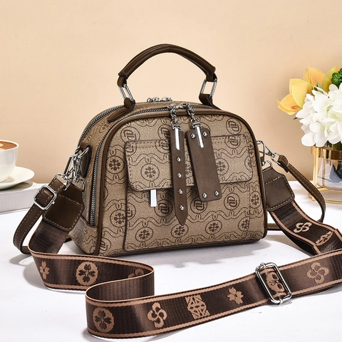 Vintage Monogram Handbag French Style PU Leather Canvas Crossbody Shoulder Bag With Wide Strap For Women
