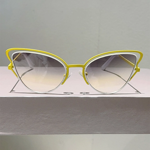 Trendige Cat-Eye-Sonnenbrille Damen Metall-Hohlrahmen Farbverlauf PC-Linse UV400-Schutz Punk Hip-Hop Party-Brille