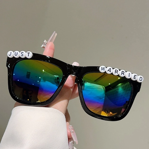 Just Married Wedding Party Sunglasses Square Plastic Frame Novelty Bridal Bachelorette Honeymoon Eyewear For Women Men