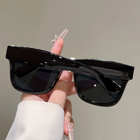 Just Married Wedding Party Sunglasses Square Plastic Frame Novelty Bridal Bachelorette Honeymoon Eyewear For Women Men