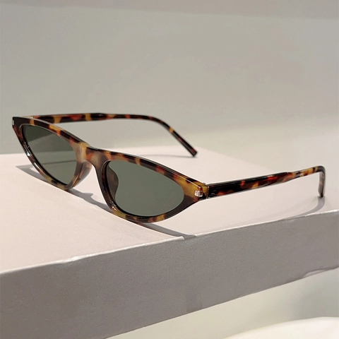 Y2K Future Style Dreieck Cat Eye Sonnenbrille Schmaler Rahmen Mode Retro UV400 PC Kunststoff Brillen Für Damen Herren